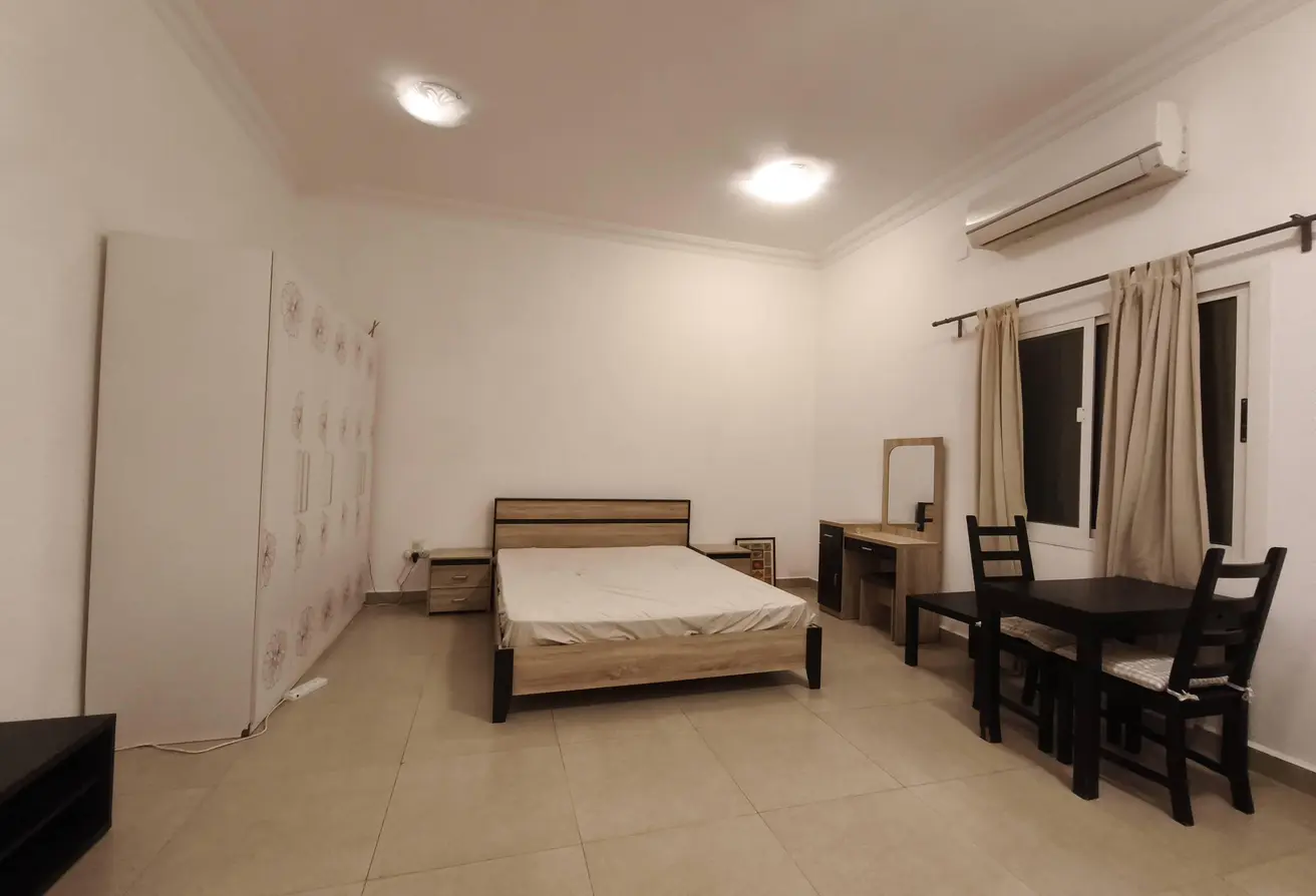 57779558 - Property Main Image