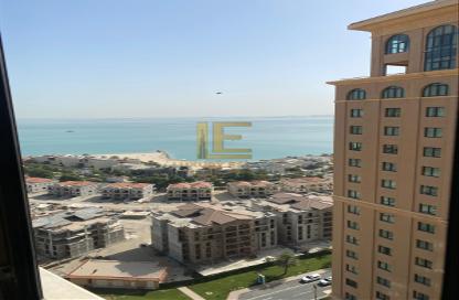 Apartment - 1 Bedroom - 1 Bathroom for rent in Porto Arabia - The Pearl Island - Doha
