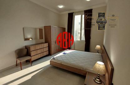 شقة - 2 - 3 للايجار في شارع المطار القديم - طريق المطار القديم - الدوحة