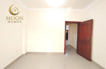 Apartment - 1 Bedroom - 2 Bathrooms for rent in Umm Ghuwailina 4 - Umm Ghuwailina - Doha Apartment - 1 Bedroom - 2 Bathrooms for rent in Umm Ghuwailina 4 - Umm Ghuwailina - Doha