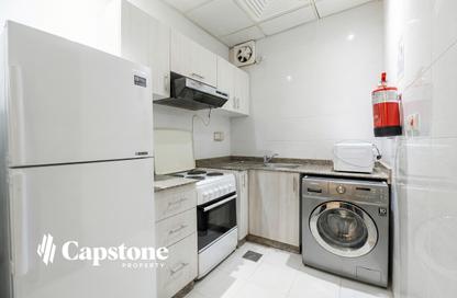 Apartment - 2 Bedrooms - 2 Bathrooms for rent in Umm Ghwailina Comm - Umm Ghuwalina - Umm Ghuwailina - Doha