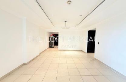 Apartment - 1 Bedroom - 2 Bathrooms for rent in East Porto Drive - Porto Arabia - The Pearl Island - Doha