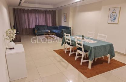 Apartment - 1 Bedroom - 2 Bathrooms for sale in Tower 14 - Porto Arabia - The Pearl Island - Doha