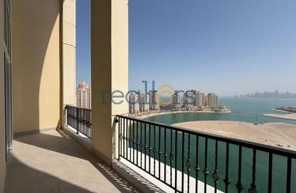 Apartment - 3 Bedrooms - 5 Bathrooms for rent in Viva West - Viva Bahriyah - The Pearl Island - Doha