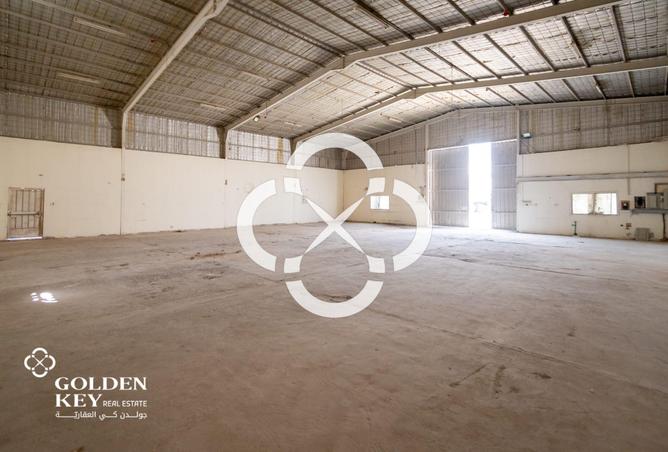 60332804 - Property Image 2