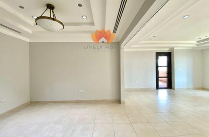 Apartment - 3 Bedrooms - 4 Bathrooms for rent in East Porto Drive - Porto Arabia - The Pearl Island - Doha