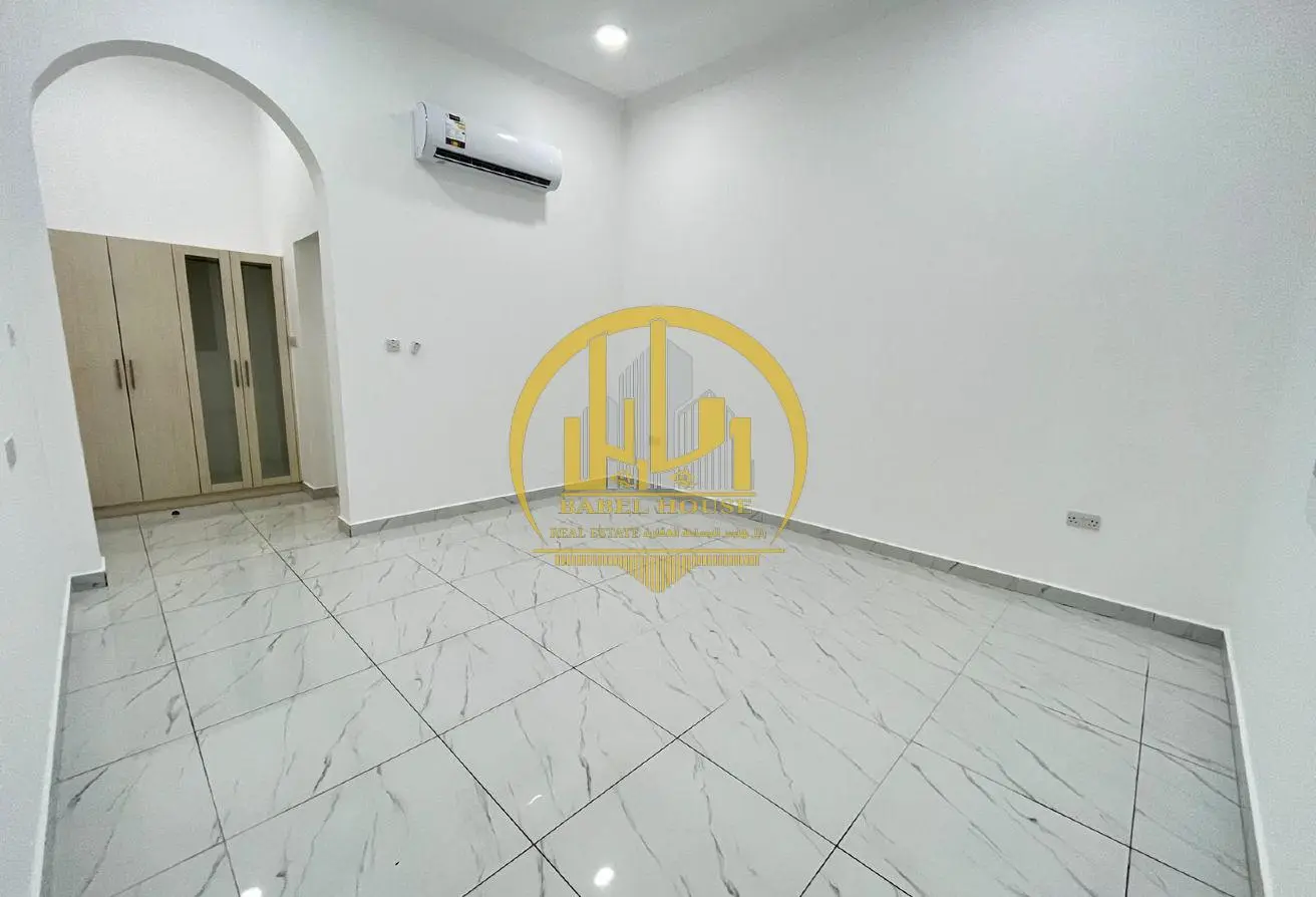 62915480 - Property Main Image
