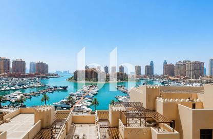 Apartment - 2 Bedrooms - 3 Bathrooms for rent in Porto Arabia - The Pearl Island - Doha