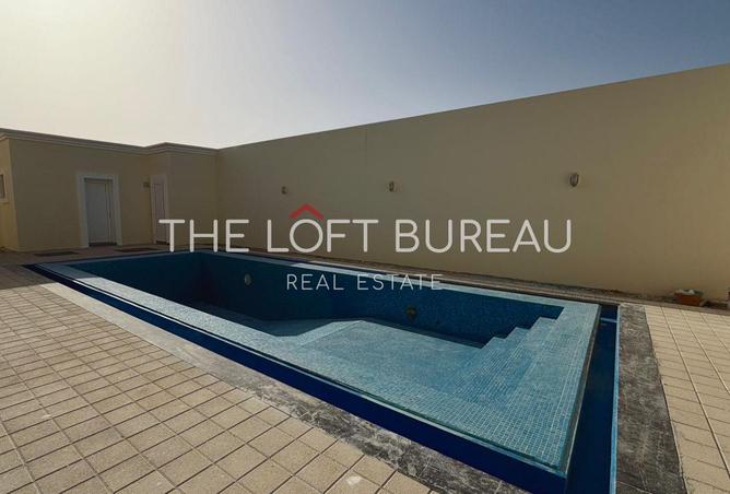 56025131 - Property Image 3