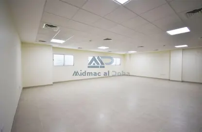 Office Space - Studio - 2 Bathrooms for rent in Al Nuaija - Doha