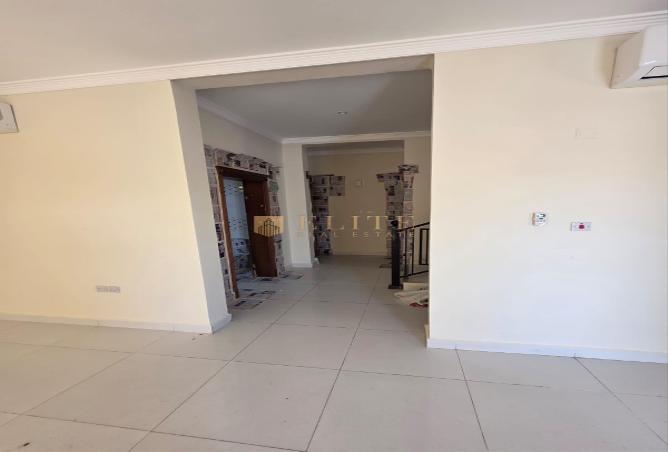 54345584 - Property Image 2