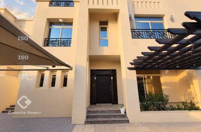 Villa - 5 - 6 for rent in Al Maamoura - Al Maamoura - Doha
