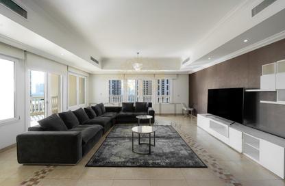 Apartment - 3 - 4 for sale in West Porto Drive - Porto Arabia - The Pearl Island - Doha