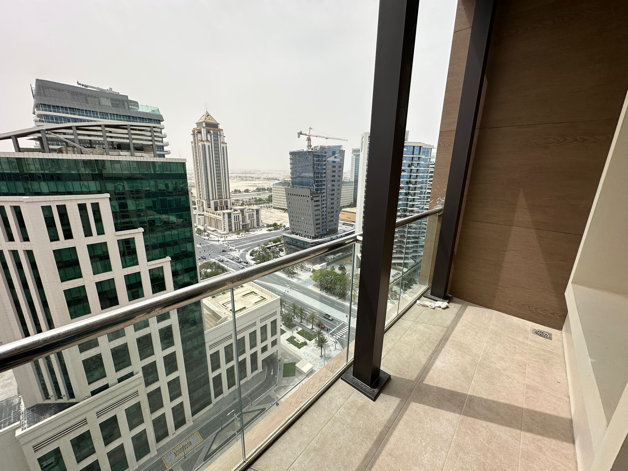 Luxury 3BHK Apartment for Sale | Full Sea View | thumbnail 17