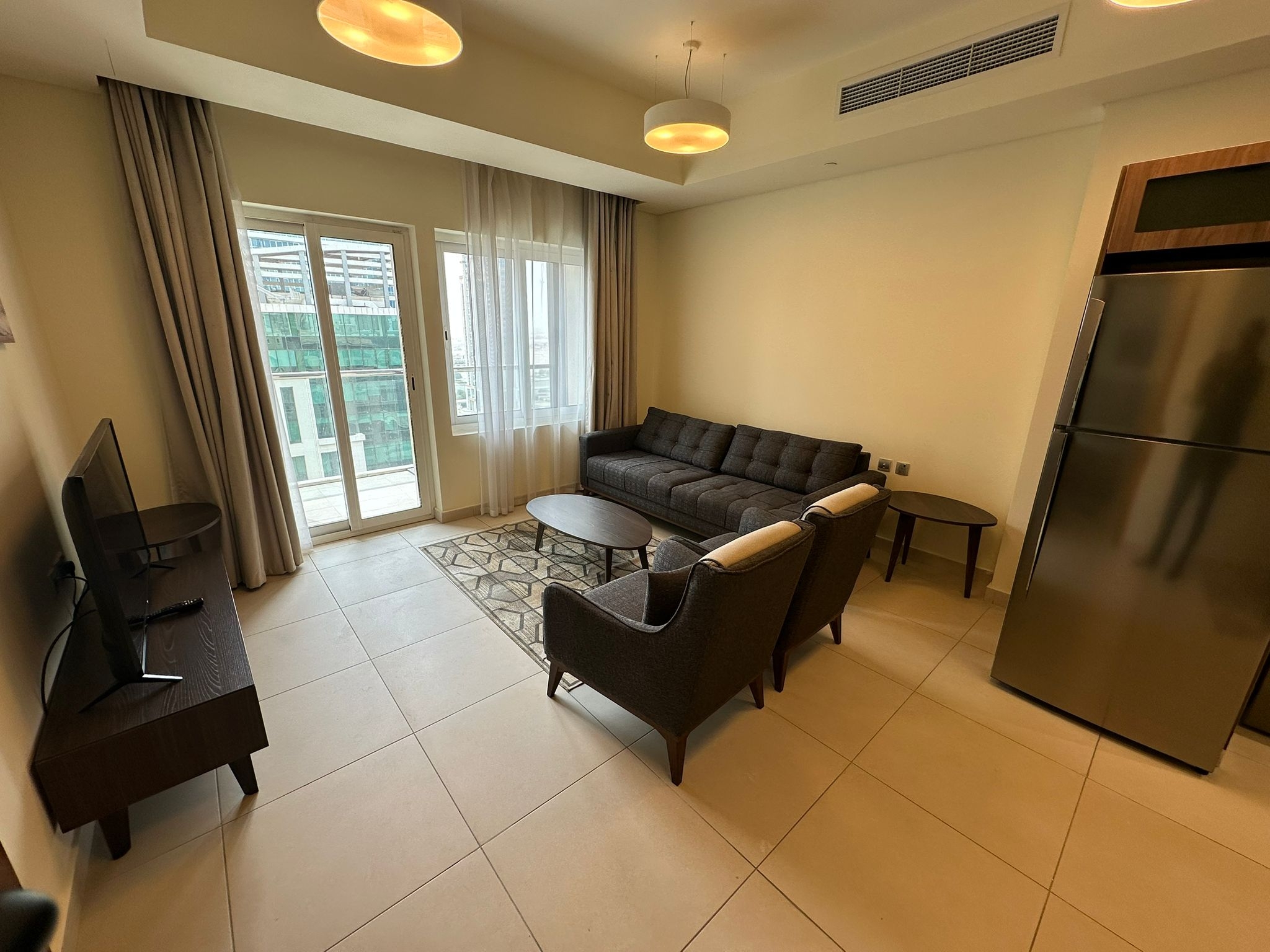 Luxury 3BHK Apartment for Sale | Full Sea View | thumbnail 4