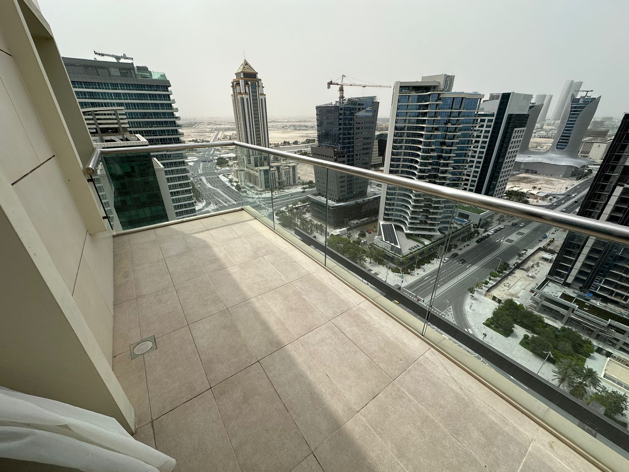 Luxury 3BHK Apartment for Sale | Full Sea View | thumbnail 23