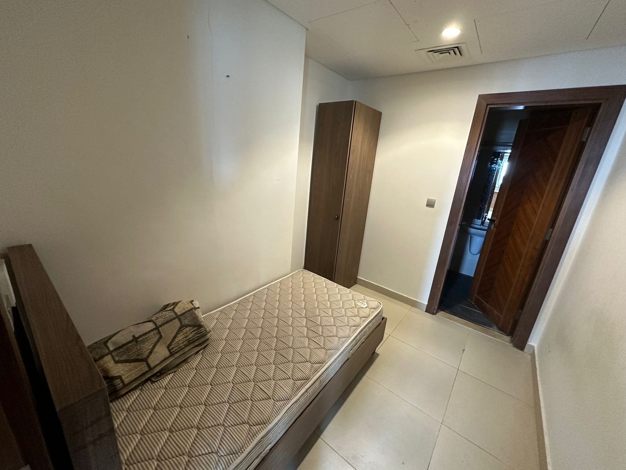 Luxury 3BHK Apartment for Sale | Full Sea View | thumbnail 19