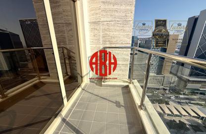 Apartment - 2 Bedrooms - 3 Bathrooms for rent in Lusail Marina Heights - Marina District - Lusail