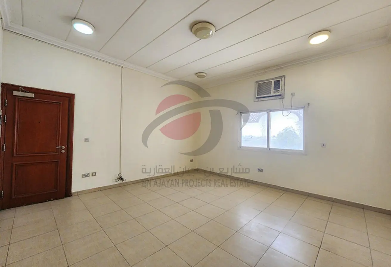 63475410 - Property Main Image