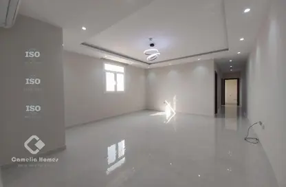 Apartment - 2 Bedrooms - 2 Bathrooms for rent in Musheireb - Musheireb - Doha