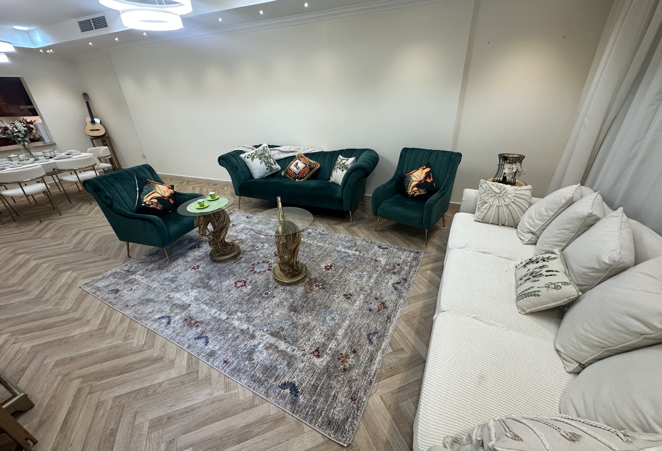 1 Bedroom Furnished Including Bills City View thumbnail 5