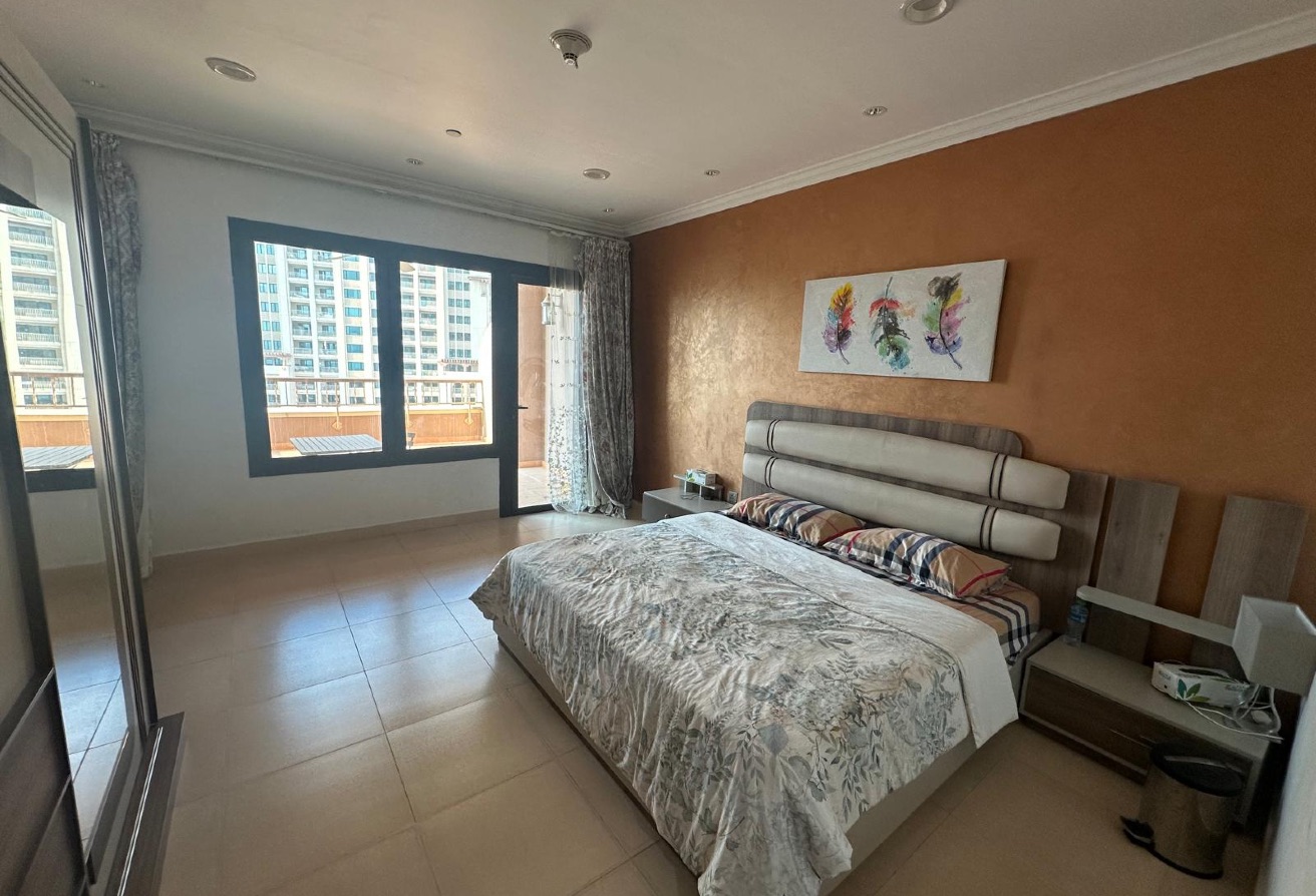 1 Bedroom Furnished Including Bills City View thumbnail 3