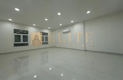 Apartment - 3 Bedrooms - 3 Bathrooms for rent in Janayin Al Waab - Al Waab - Doha