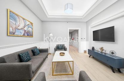 Apartment - Studio - 1 Bathroom for rent in Al Sadd - Doha