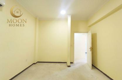 Apartment - 1 - 1 for rent in Umm Ghwailina Comm - Umm Ghuwalina - Umm Ghuwailina - Doha Apartment - 1 - 1 for rent in Umm Ghwailina Comm - Umm Ghuwalina - Umm Ghuwailina - Doha