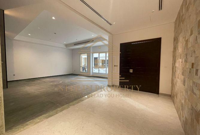 54494176 - Property Image 3