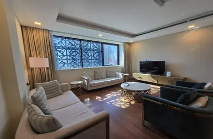 Apartment - 3 Bedrooms - 4 Bathrooms for rent in Giardino Apartments - The Pearl Island - Doha