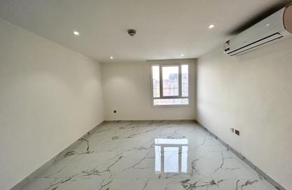 Apartment - 2 - 3 for rent in Al Mansoura - Al Mansoura - Doha