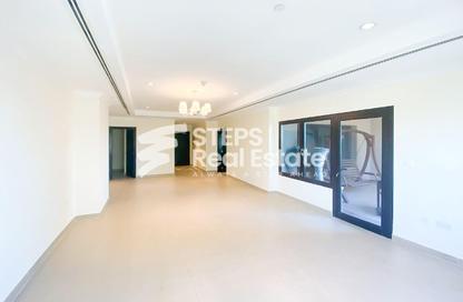 Apartment - 1 Bedroom - 2 Bathrooms for sale in West Porto Drive - Porto Arabia - The Pearl Island - Doha