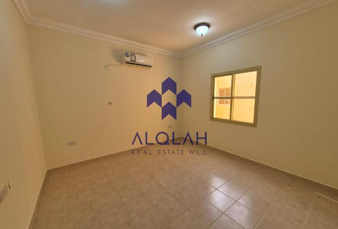 1007205 - Property Image 3