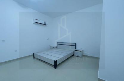 Apartment - 1 Bedroom - 1 Bathroom for rent in Salaja Street - Doha Al Jadeed - Doha
