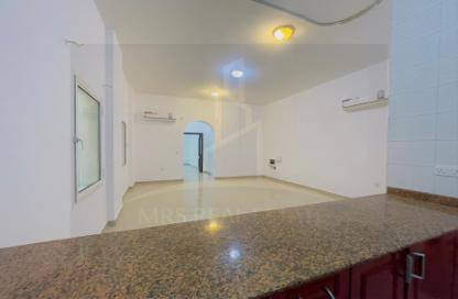 Apartment - 1 Bedroom - 1 Bathroom for rent in Salaja Street - Doha Al Jadeed - Doha