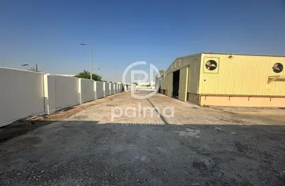 Warehouse - Studio - 7+ Bathrooms for rent in Industrial Area 5 - Industrial Area - Industrial Area - Doha