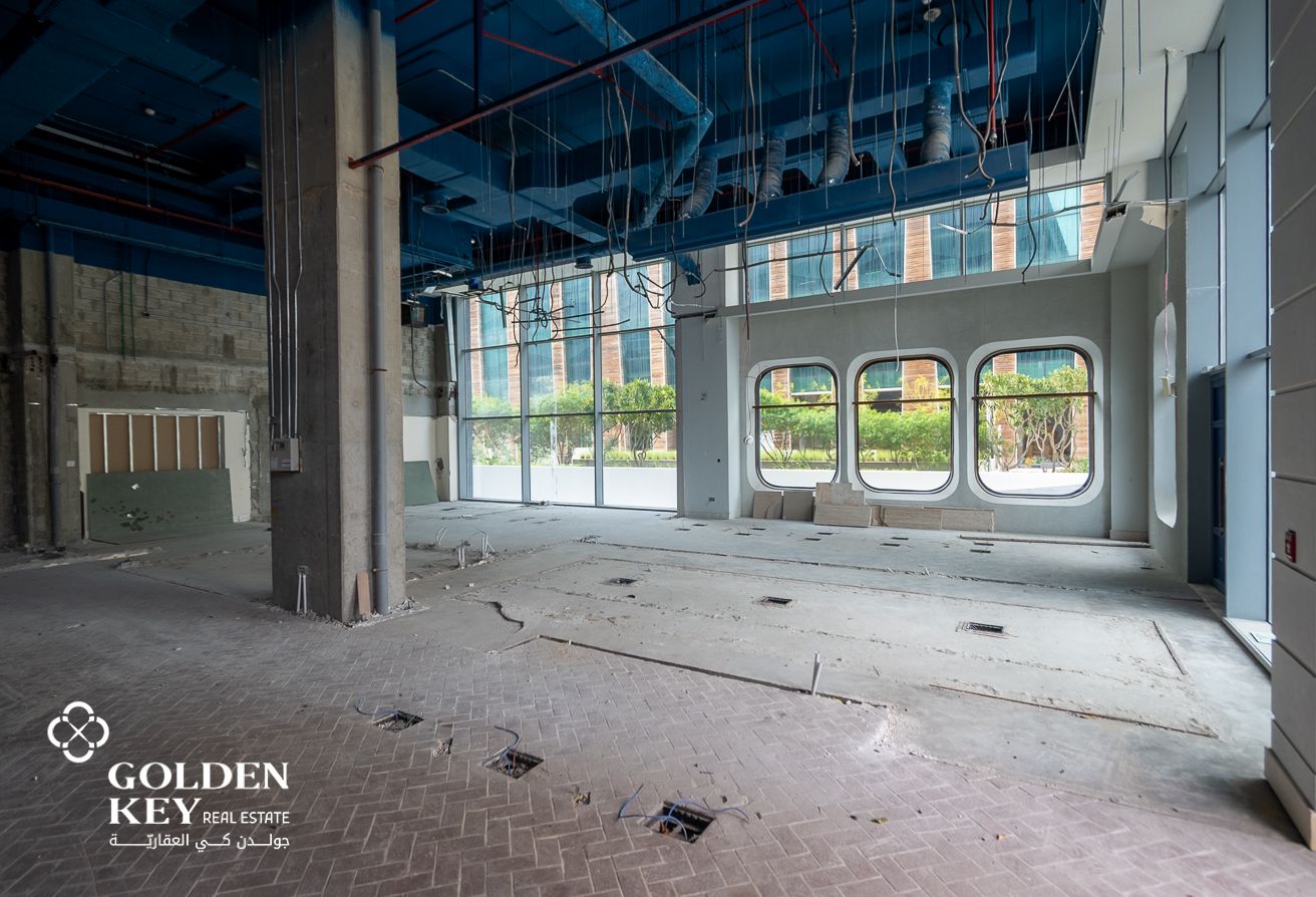 High-Visibility Retail/Showroom – Lusail Marina