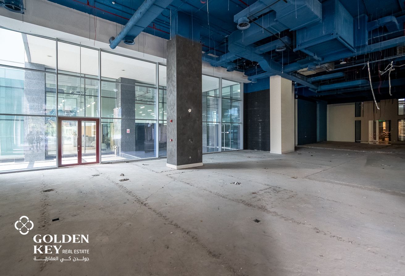 High-Visibility Retail/Showroom – Lusail Marina