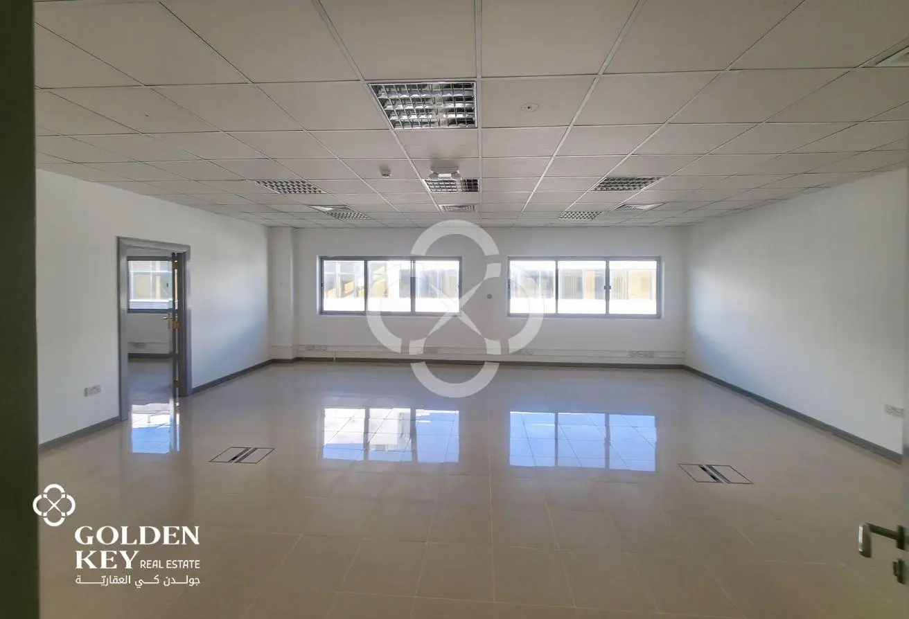 64036003 - Property Main Image