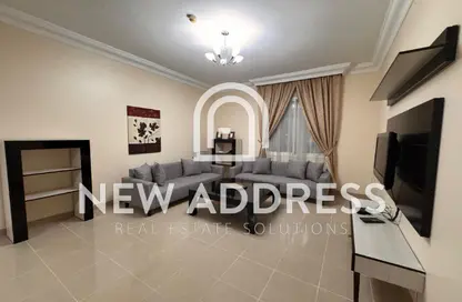 Apartment - 2 Bedrooms - 2 Bathrooms for rent in Thabit Bin Zaid Street - Al Mansoura - Doha