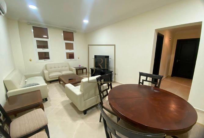 60112401 - Property Image 2