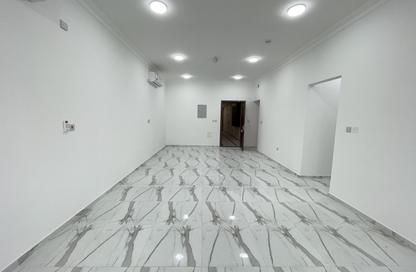Apartment - 2 Bedrooms - 2 Bathrooms for rent in Madinat Khalifa Building 58 - Madinat Khalifa South - Madinat Khalifa - Doha