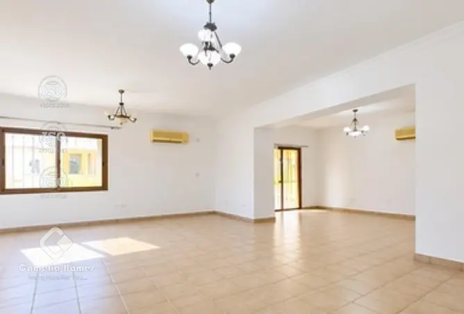 63420356 - Property Image 2