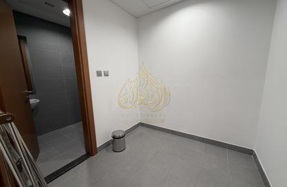 Apartment - 2 Bedrooms - 3 Bathrooms for rent in West Bay Tower - West Bay - West Bay - Doha