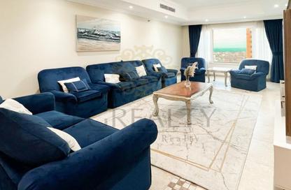 Apartment - 2 Bedrooms - 3 Bathrooms for rent in West Porto Drive - Porto Arabia - The Pearl Island - Doha