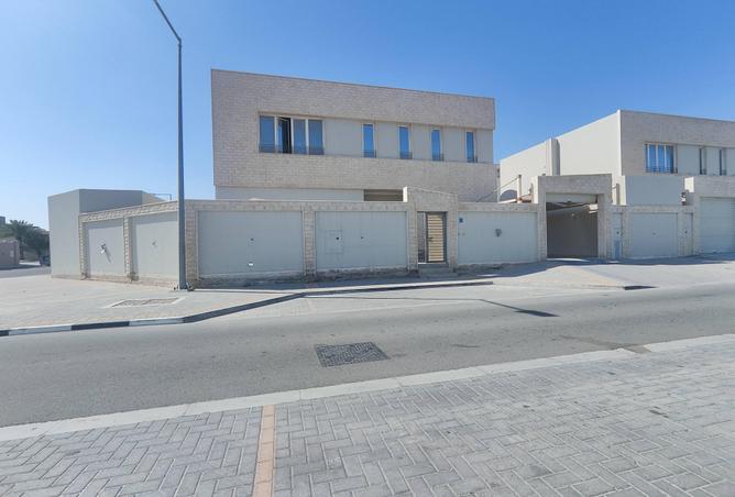 1013567 - Property Main Image