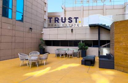 Apartment - 1 Bedroom - 2 Bathrooms for sale in Bin Al Sheikh Towers - Al Mirqab Al Jadeed - Doha