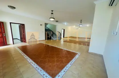 Villa - 5 Bedrooms - 5 Bathrooms for rent in Maamoura Villas - Al Maamoura - Doha