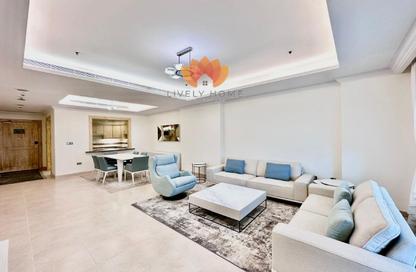 Apartment - 1 Bedroom - 2 Bathrooms for rent in East Porto Drive - Porto Arabia - The Pearl Island - Doha